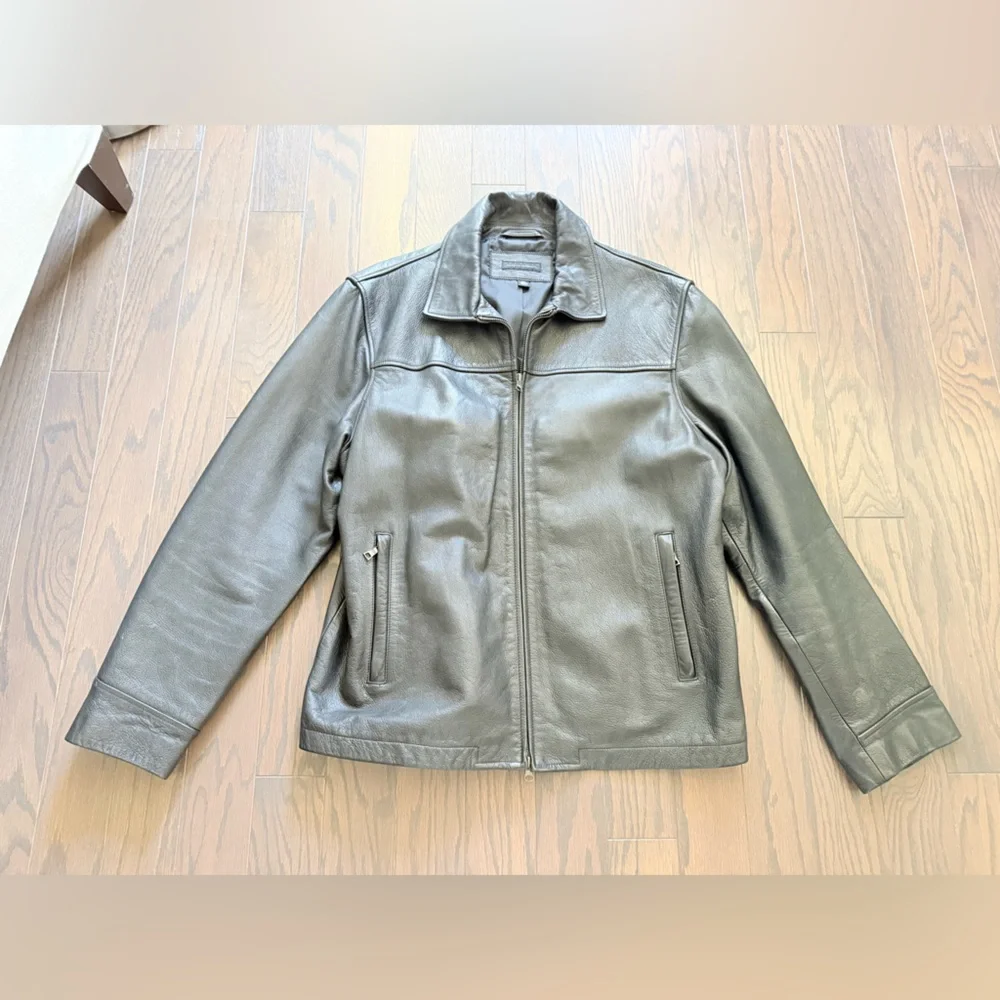 VTG! BANANA REPUBLIC Leather Jacket Size XL